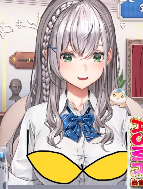 ノエちゃん自作金ビキニ